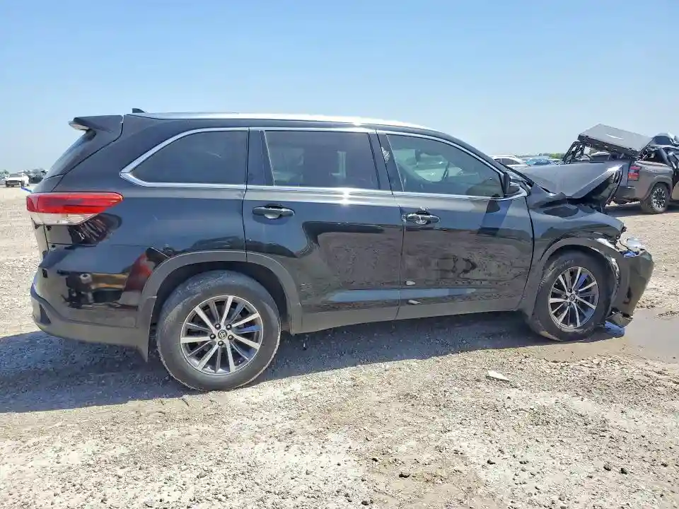 5TDJZRFHXKS575329 2019 TOYOTA HIGHLANDER-2