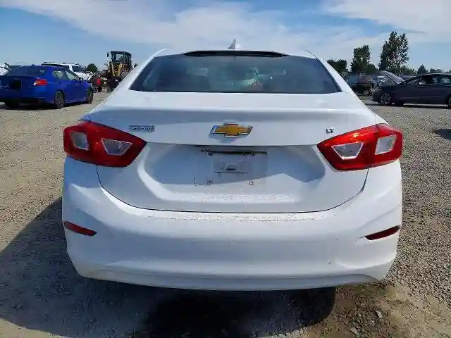 1G1BE5SM0H7135997 2017 CHEVROLET CRUZE-5