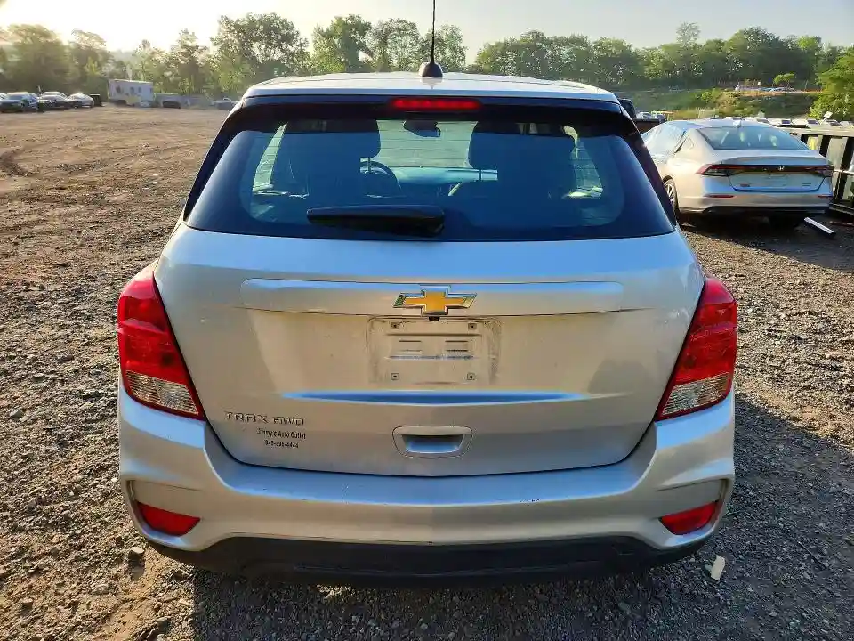 KL7CJNSB6JB622126 2018 CHEVROLET TRAX-5