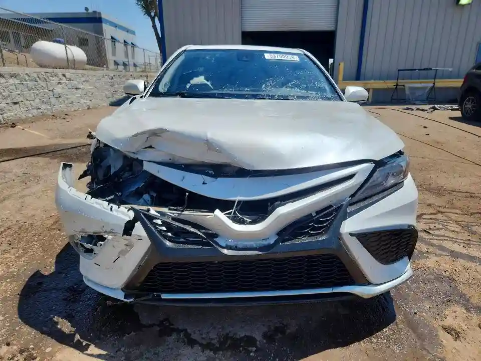 4T1K31AKXMU031949 2021 TOYOTA CAMRY-4