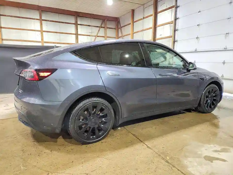 7SAYGDEE0NF386103 2022 TESLA MODEL Y-2