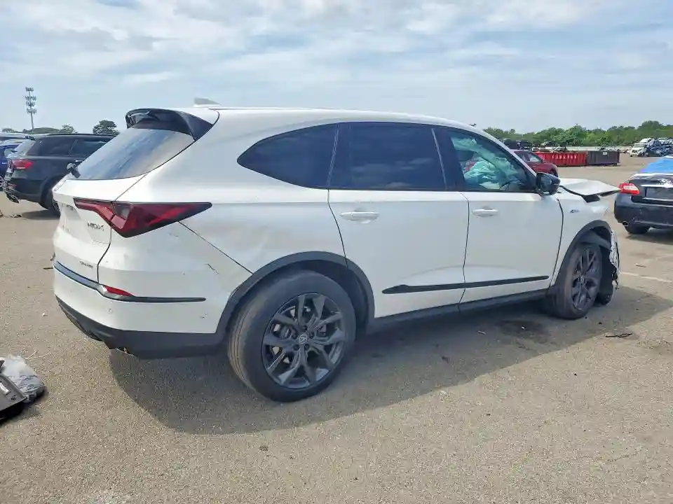 5J8YE1H01NL008985 2022 ACURA MDX-2