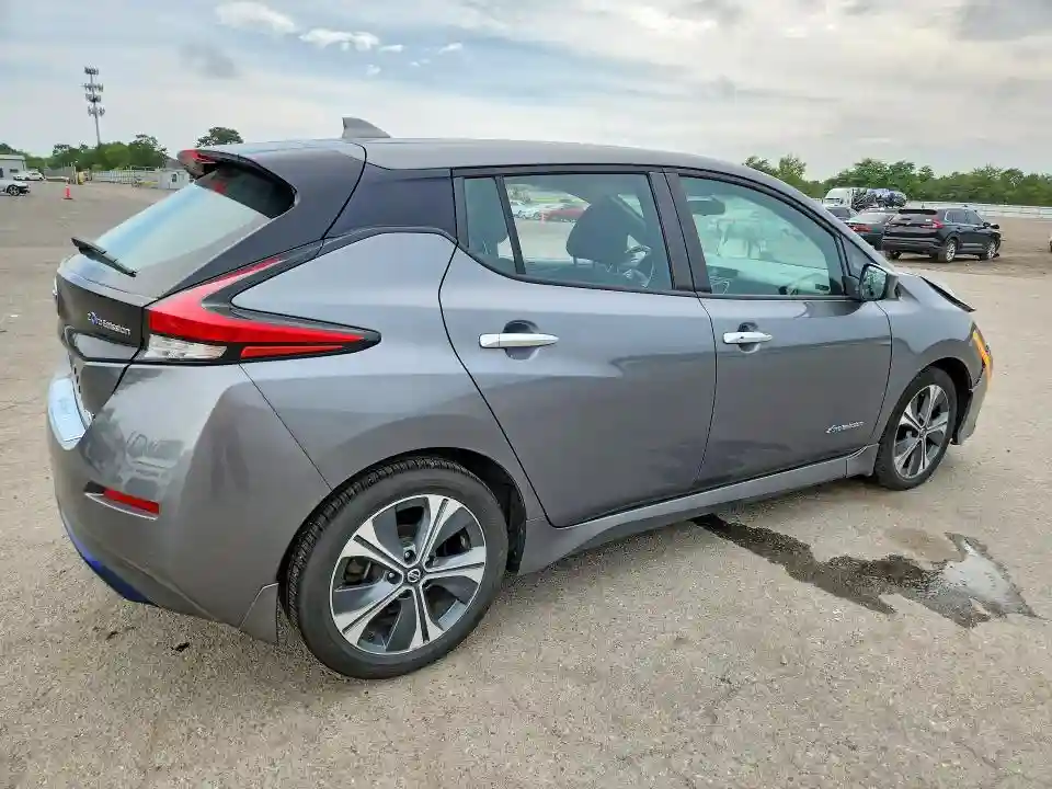 1N4AZ1CP3KC306027 2019 NISSAN LEAF-2