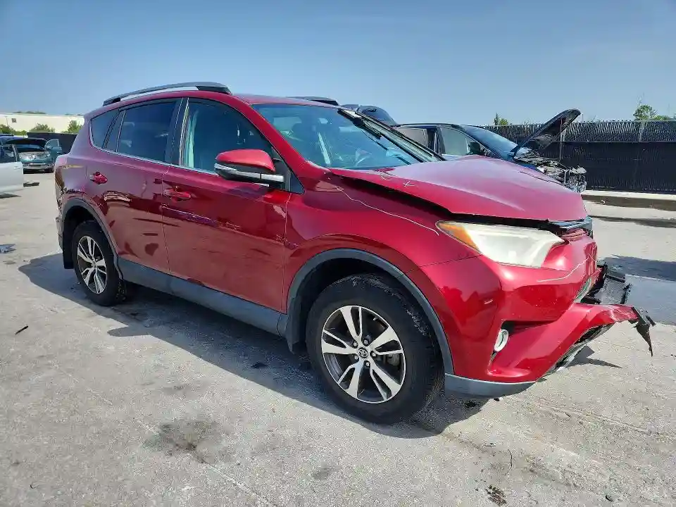2T3RFREV8JW789364 2018 TOYOTA RAV4-3