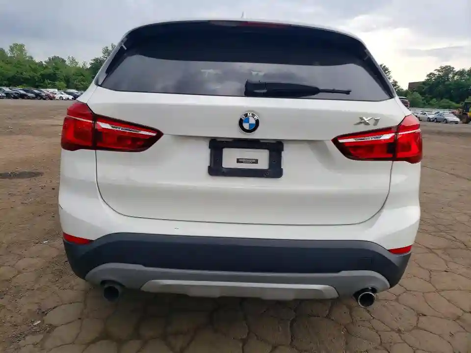 WBXHT3C37H5F67702 2017 BMW X1-5