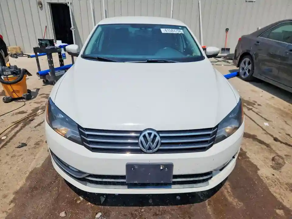 1VWAS7A36FC111737 2015 VOLKSWAGEN PASSAT-4