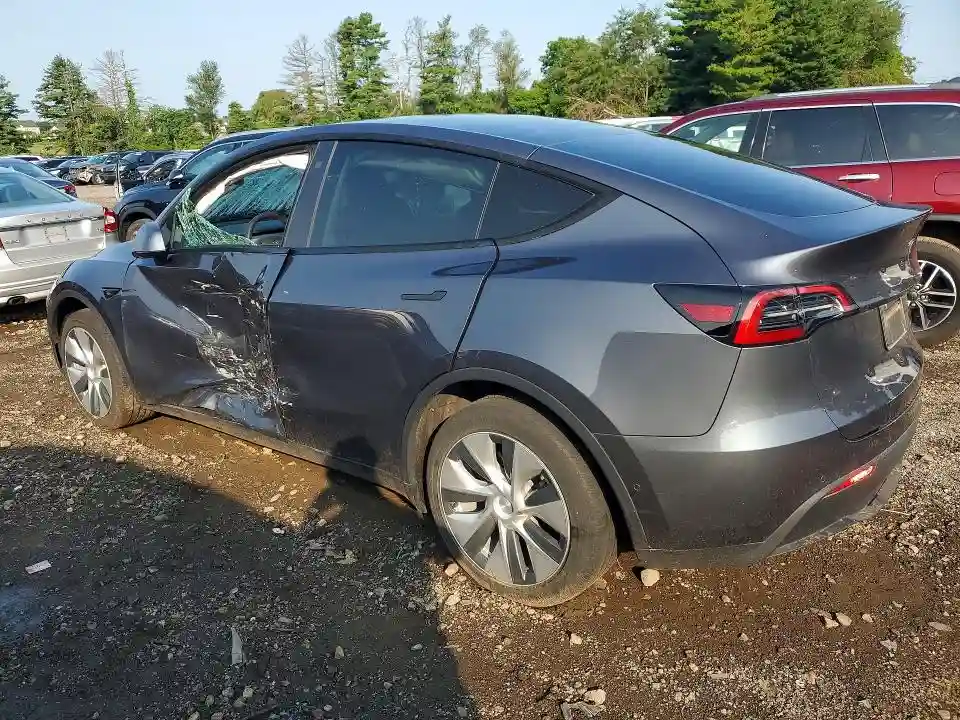 7SAYGDEE6NF401901 2022 TESLA MODEL Y-1