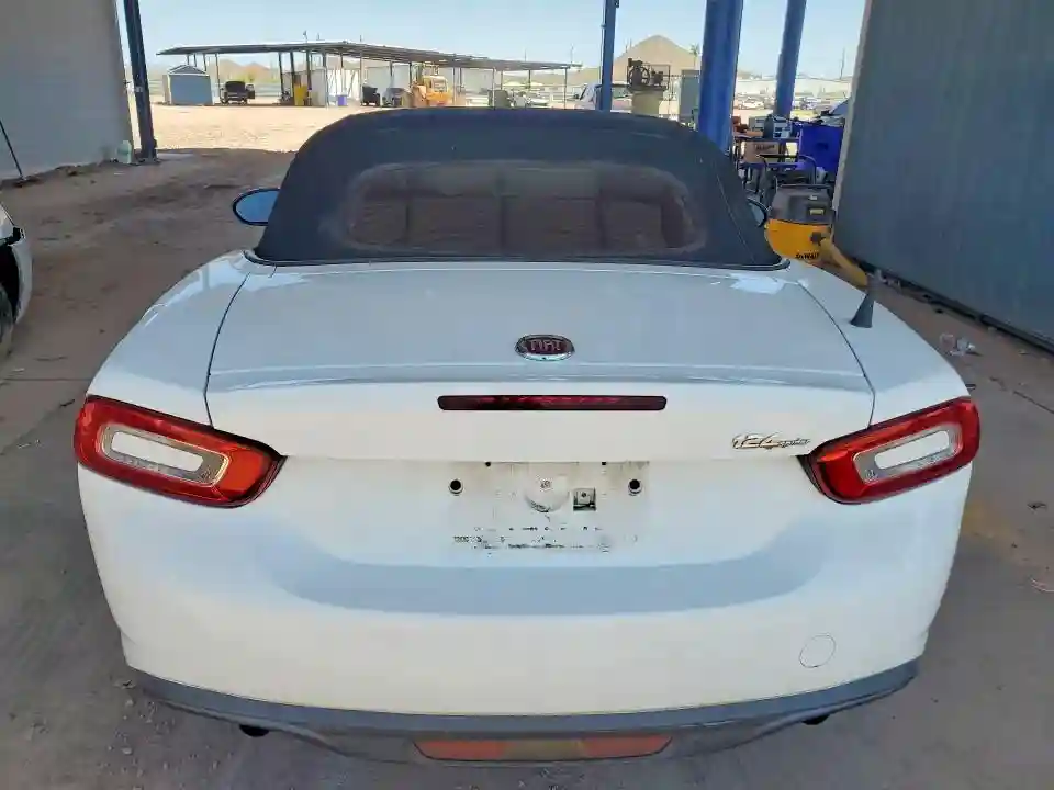 JC1NFAEK1H0107829 2017 FIAT ALL OTHER-5