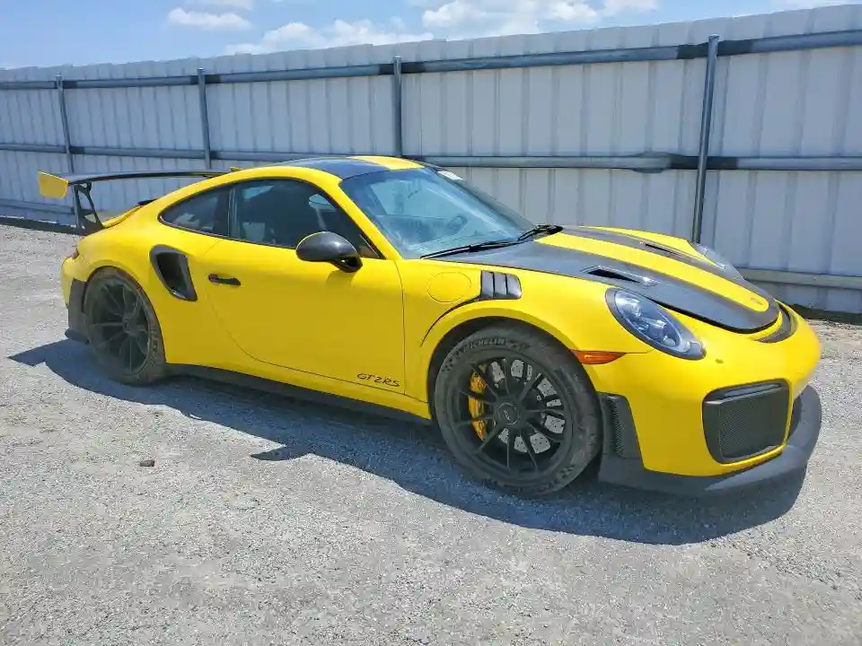 WP0AE2A93JS186024 2018 PORSCHE 911-3