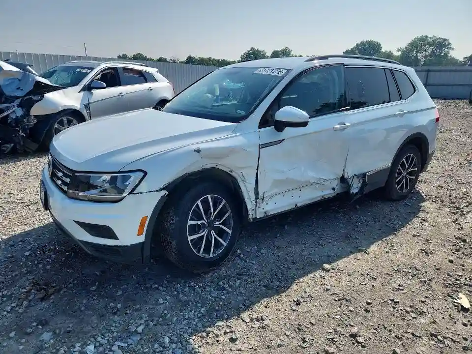 3VV3B7AX6LM040744 2020 VOLKSWAGEN TIGUAN-0