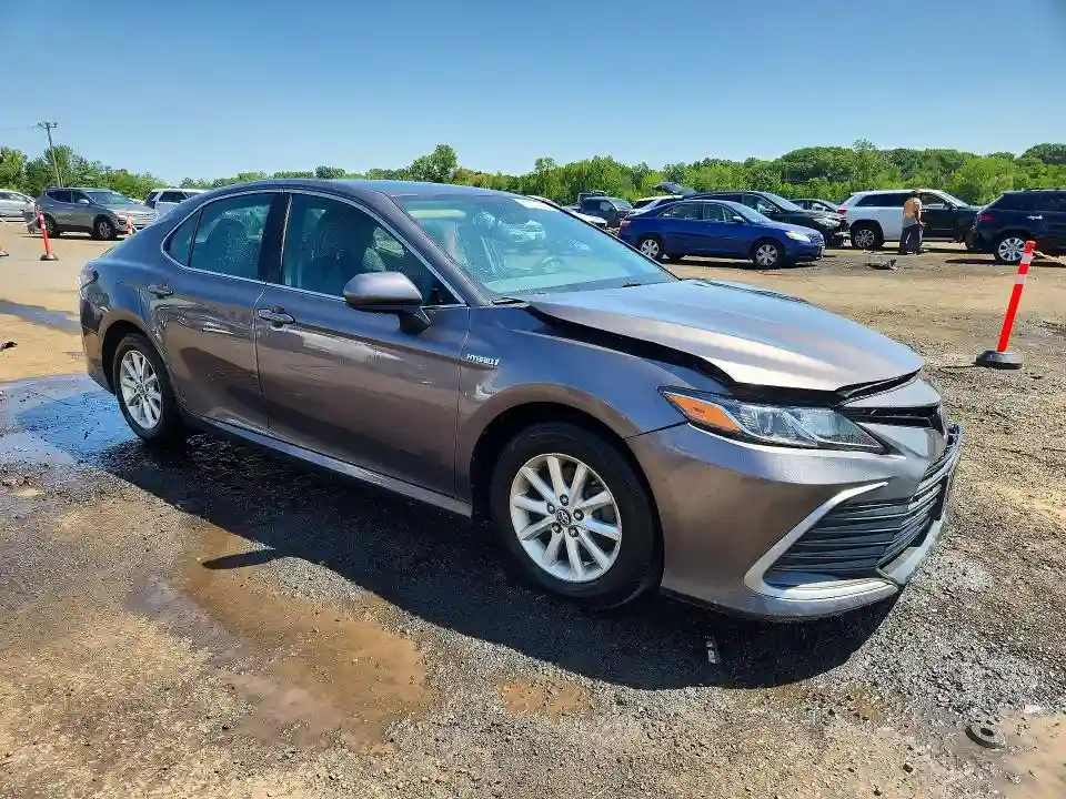 4T1C31AK3MU561488 2021 TOYOTA CAMRY-3