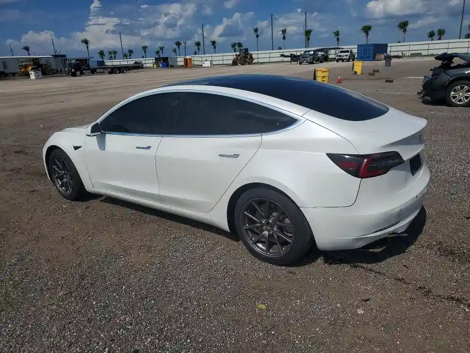 5YJ3E1EA1LF792610 2020 TESLA MODEL 3-1