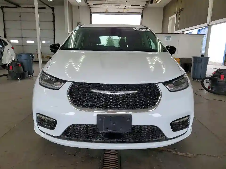 2C4RC3BG8RR181488 2024 CHRYSLER PACIFICA-4