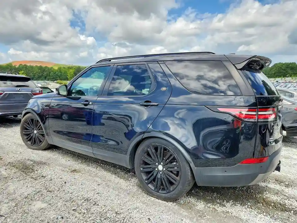 SALRTBBVXHA017437 2017 LAND ROVER DISCOVERY-1