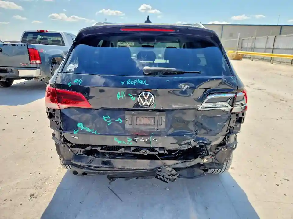 3VVRX7B27NM045209 2022 VOLKSWAGEN TAOS SE-5