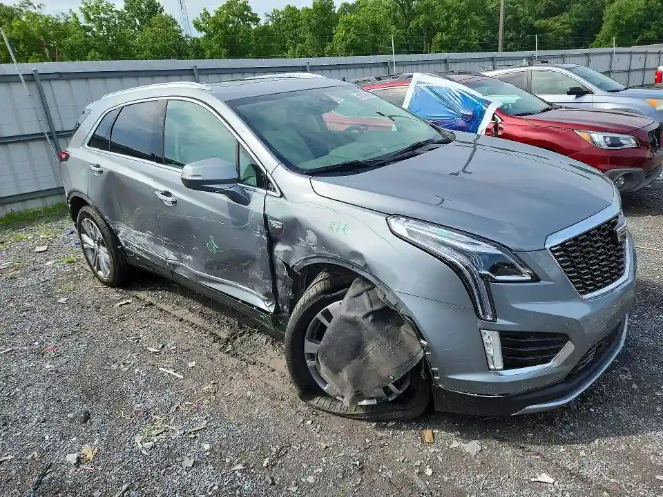 1GYKNDRS5RZ709922 2024 CADILLAC XT5-3