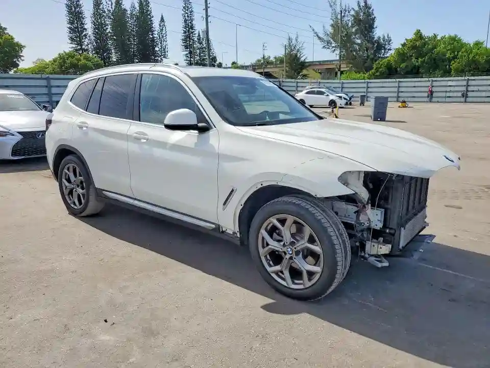 WBX47DP01NN162470 2022 BMW X3-3