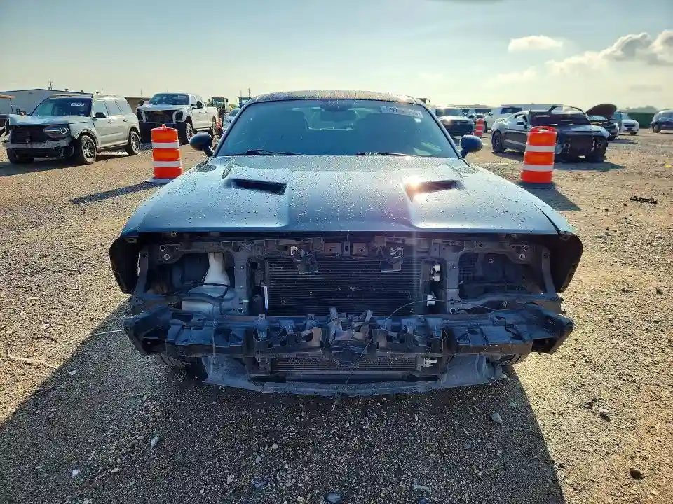 2C3CDZAG7JH161481 2018 DODGE CHALLENGER-4
