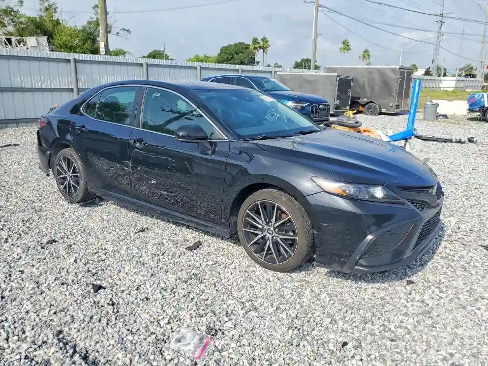 4T1G11AK5MU523929 2021 TOYOTA CAMRY-3