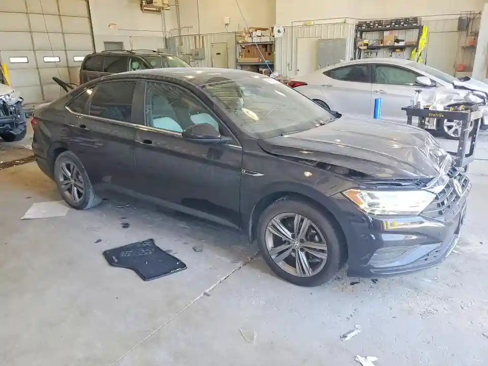 3VWCB7BU6LM037763 2020 VOLKSWAGEN JETTA-3