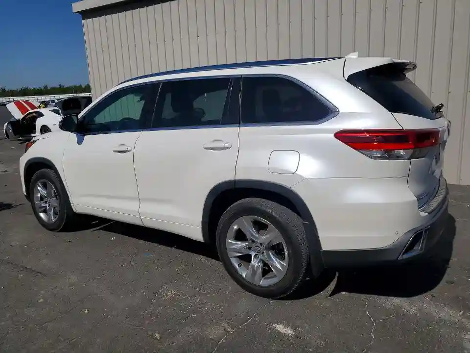 5TDDZRFH3KS923257 2019 TOYOTA HIGHLANDER-1