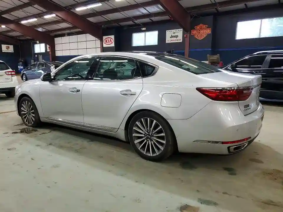 KNALC4J18H5089721 2017 KIA CADENZA-1