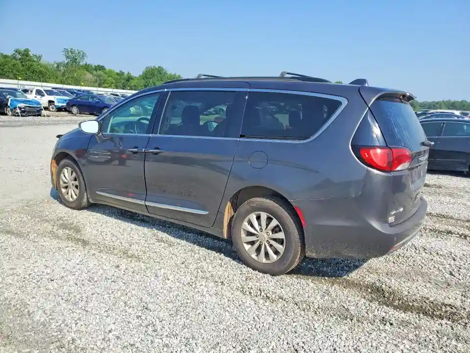 2C4RC1BG3HR506681 2017 CHRYSLER PACIFICA-1
