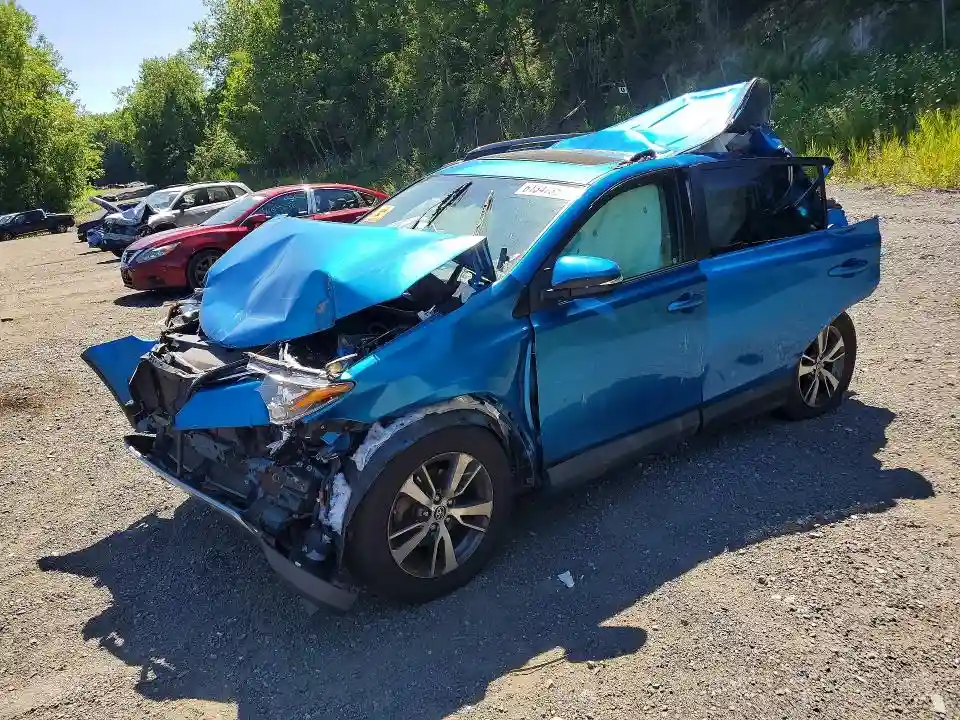 2T3RFREV9JW748158 2018 TOYOTA RAV4-0