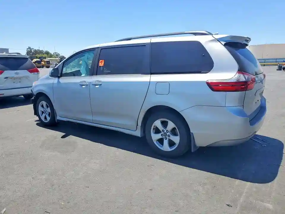 5TDKZ3DCXLS054458 2020 TOYOTA SIENNA-1