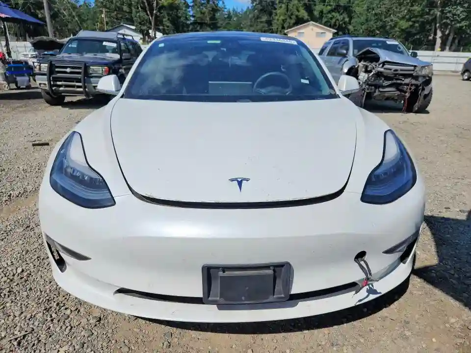 5YJ3E1EB4KF454223 2019 TESLA MODEL 3-4