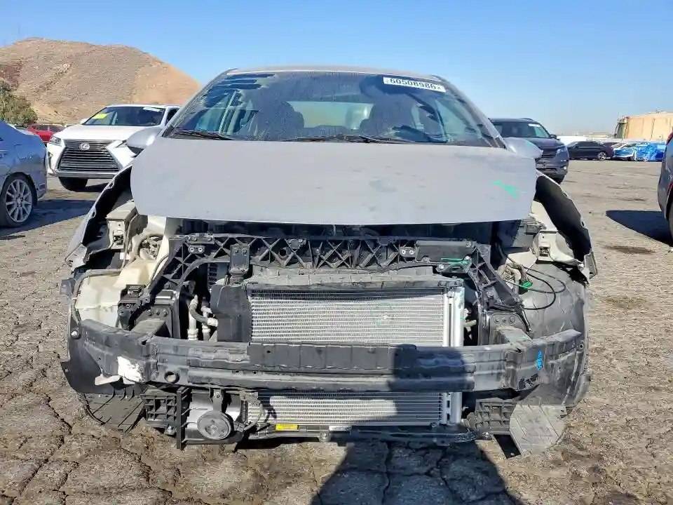 KNADM4A34H6026841 2017 KIA RIO-4