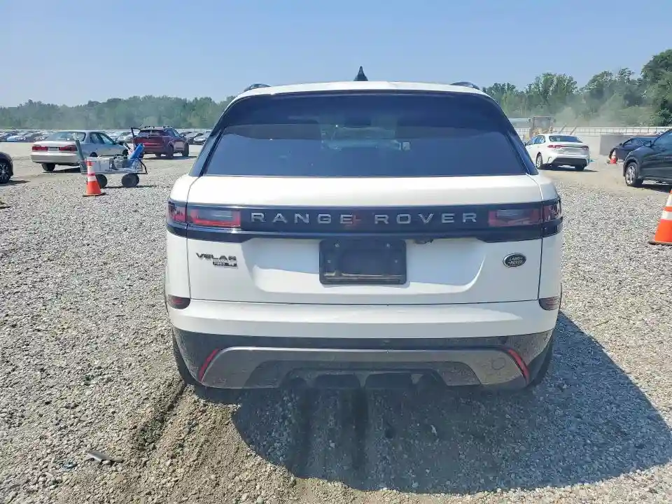 SALYL2RX6JA757057 2018 LAND ROVER RANGEROVER-5