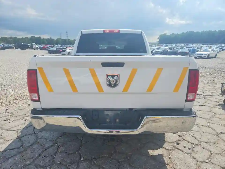 1C6RR6KT3KS555210 2019 RAM 1500-5