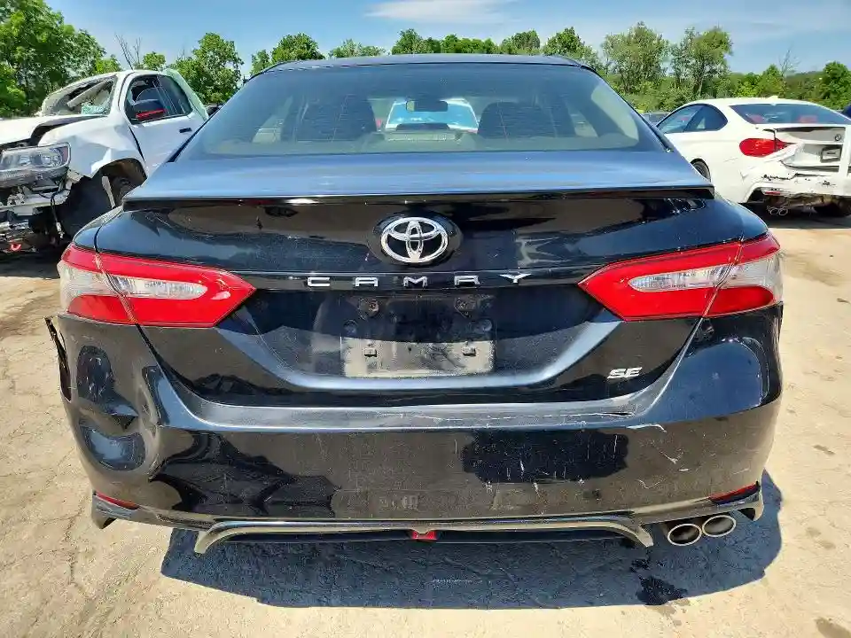 JTNB11HKXJ3004568 2018 TOYOTA CAMRY-5