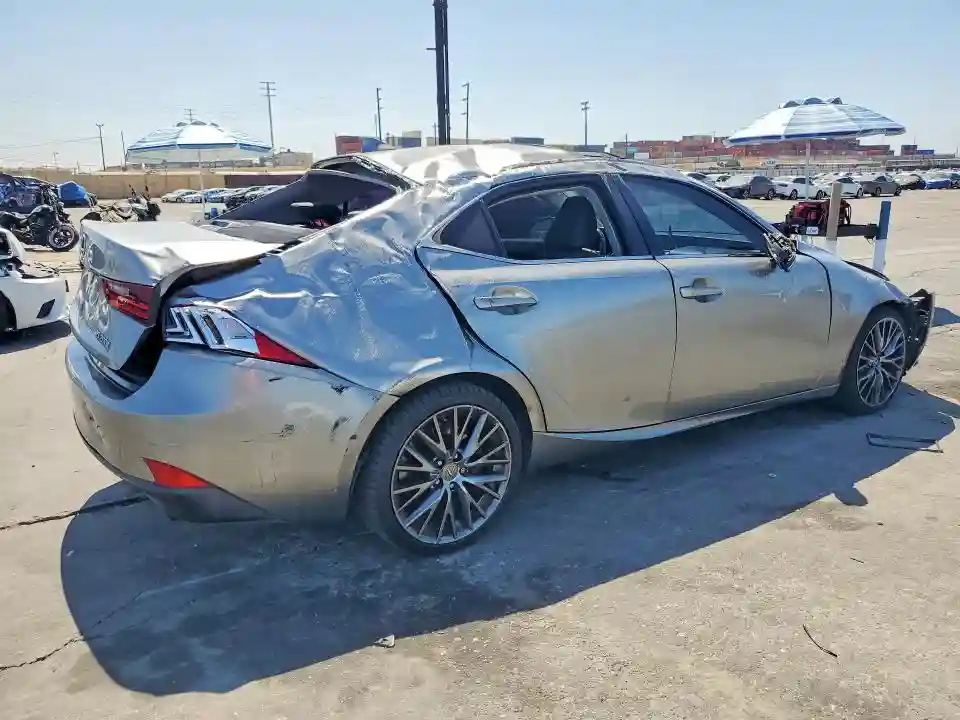 JTHBA1D2XG5011512 2016 LEXUS IS-2
