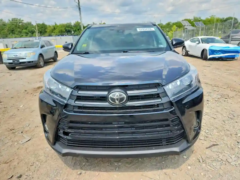 5TDJZRFH5KS563380 2019 TOYOTA HIGHLANDER-4