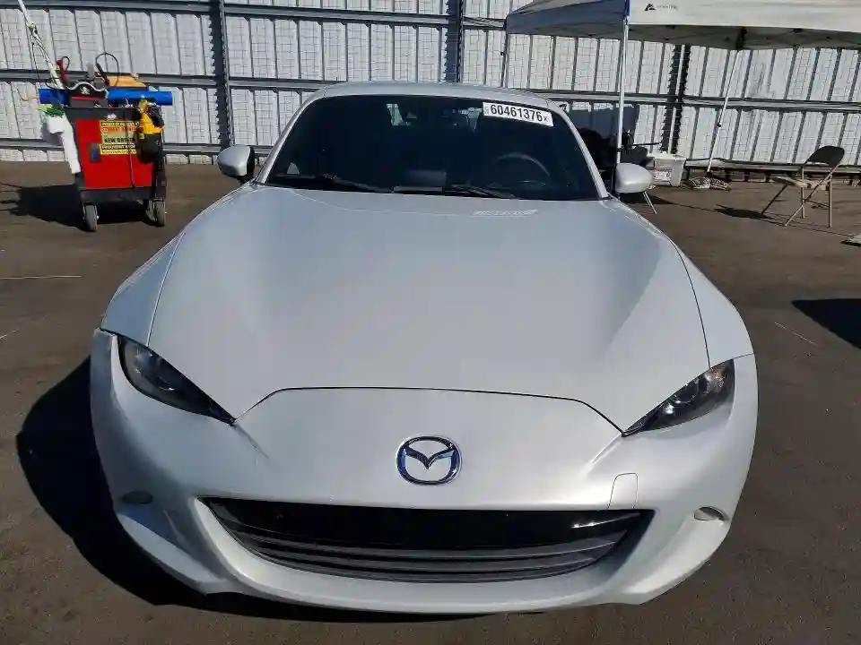 JM1NDAM78J0200259 2018 MAZDA MX5-4