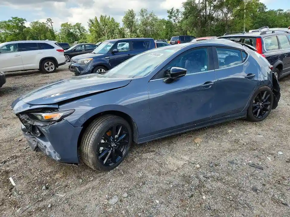 JM1BPBLL7T1854049 2026 MAZDA 3-0