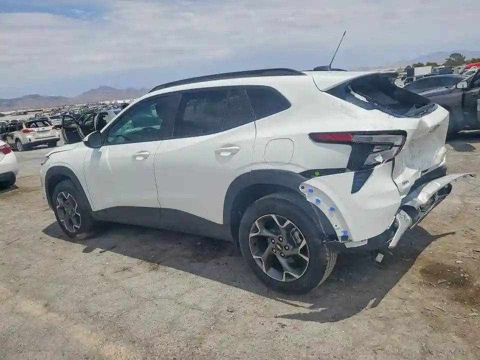 KL77LHEP1SC038376 2025 CHEVROLET TRAX-1