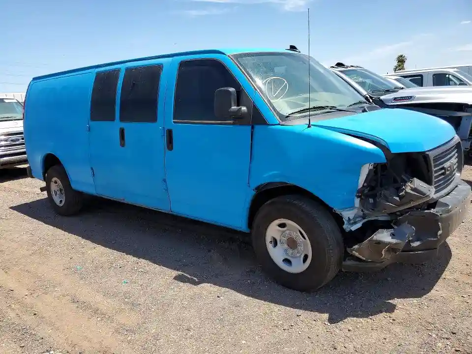 1GTZ7HF77S1173761 2025 GMC SAVANA-3