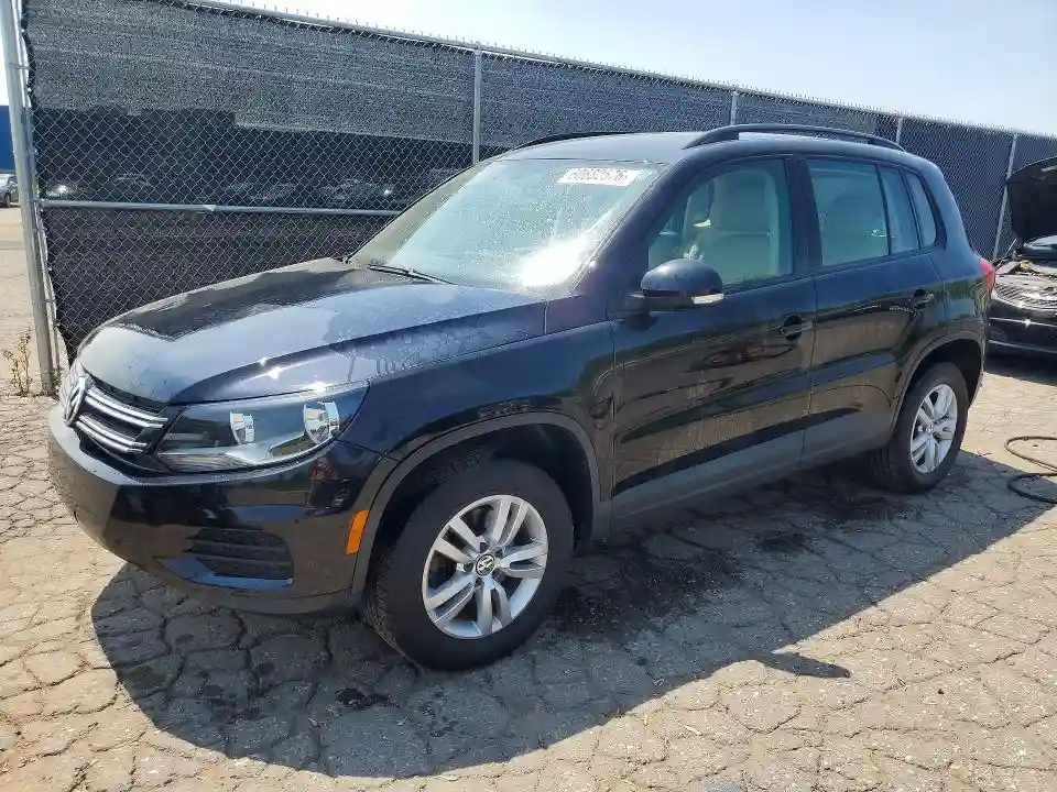 WVGAV7AX7HK006674 2017 VOLKSWAGEN TIGUAN-0