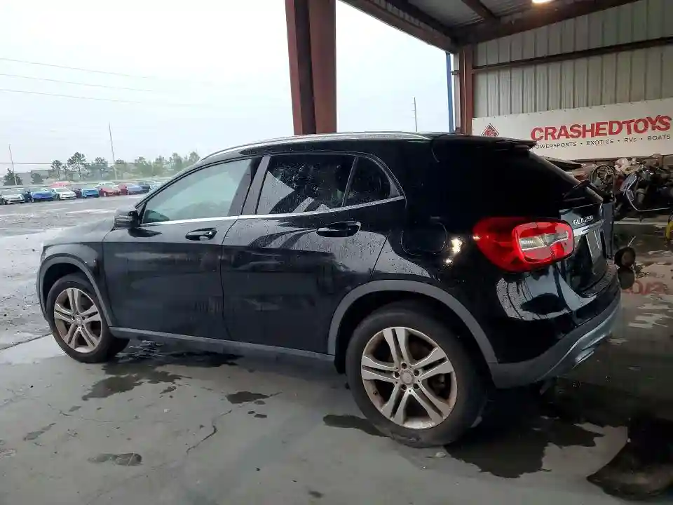 WDCTG4EB2HJ313271 2017 MERCEDES-BENZ GLA-CLASS-1