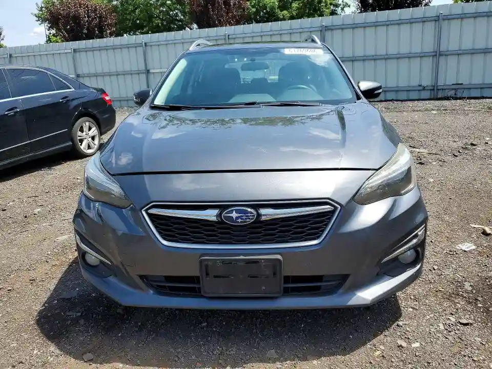 4S3GTAT69J3702149 2018 SUBARU IMPREZA-4