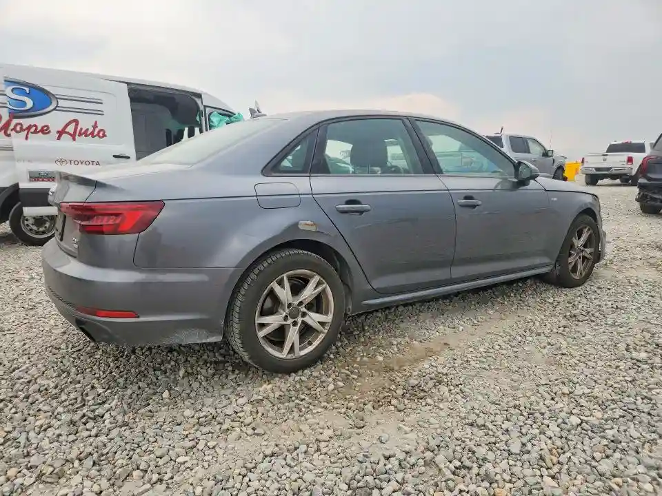 WAUKMAF45JN009436 2018 AUDI A4-2