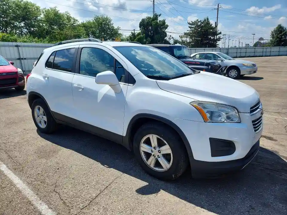 3GNCJLSB9GL268379 2016 CHEVROLET TRAX-3