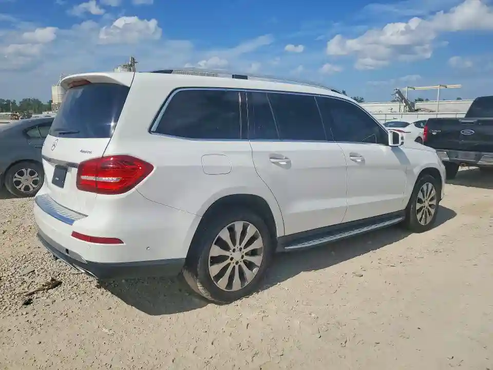 4JGDF6EE9HA835099 2017 MERCEDES-BENZ GLS-CLASS-2
