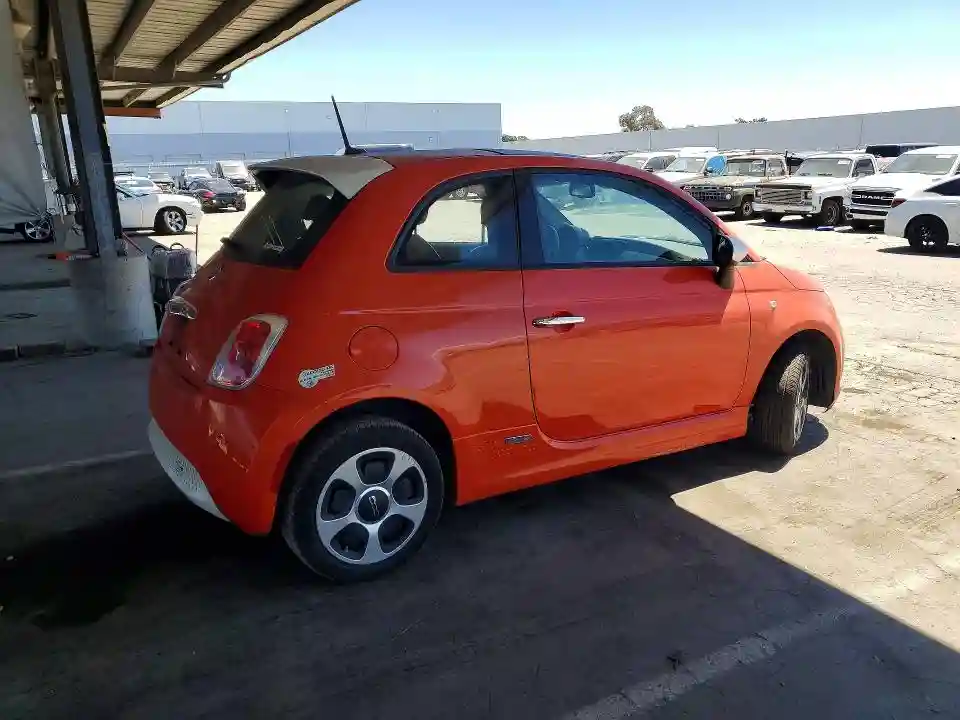3C3CFFGEXFT652916 2015 FIAT 500-2