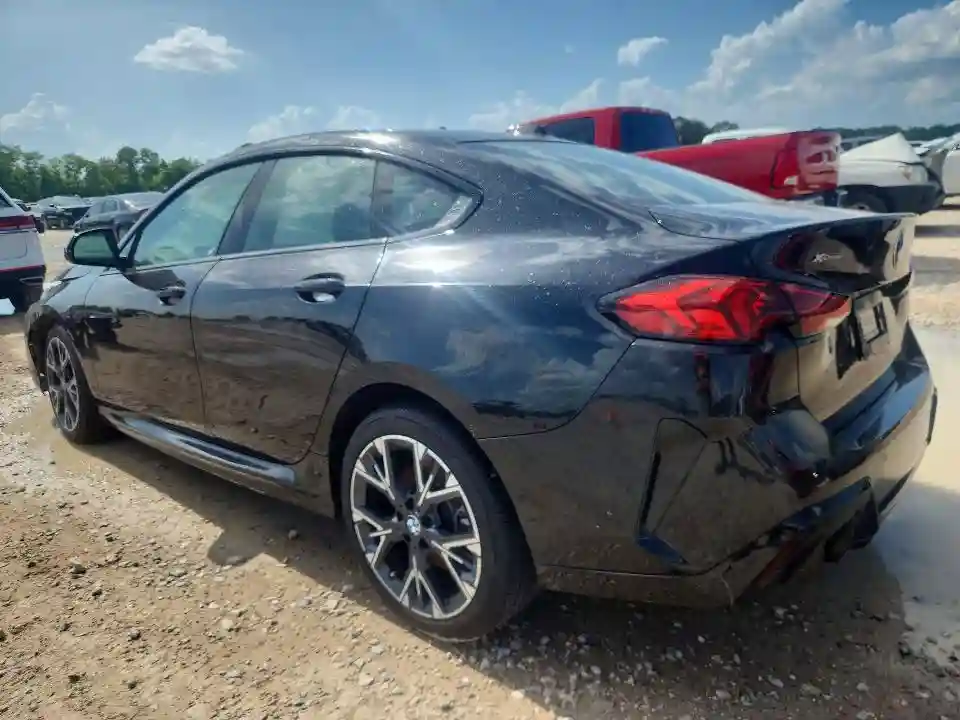 WBA23GG0XS7T16883 2025 BMW 2 SERIES-1