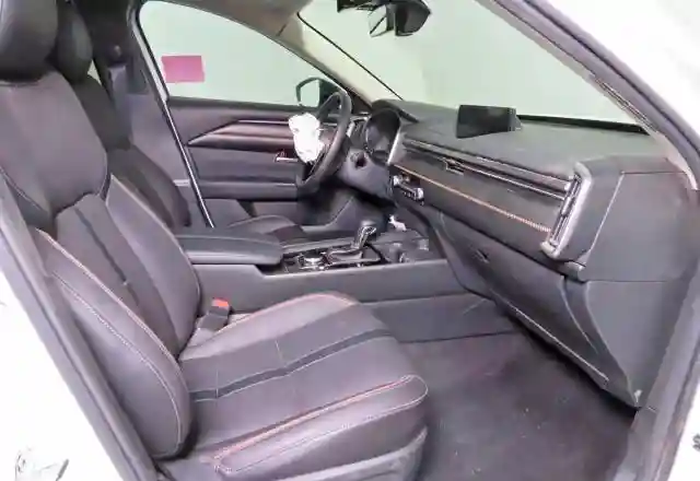 7MMVABDL7TN459245 2026 MAZDA CX-50-4