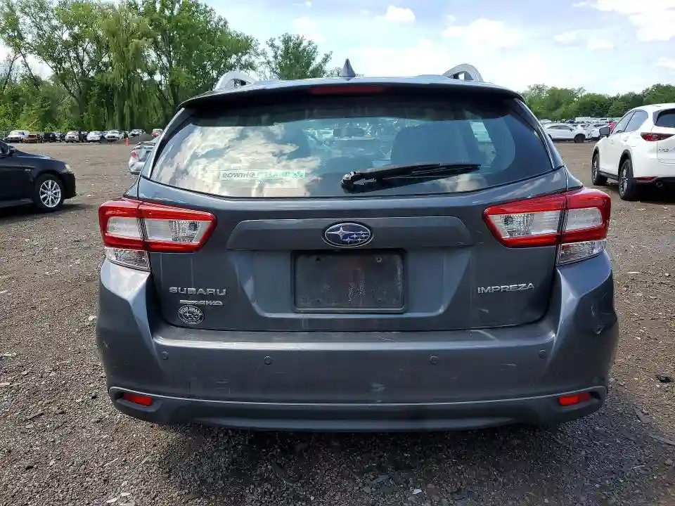 4S3GTAT69J3702149 2018 SUBARU IMPREZA-5